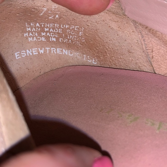 Easy Spirit Pink Leather Loafers - Picture 7 of 8